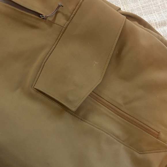 Sitka Mountain Pant in Color Dirt - Picture 8 of 9